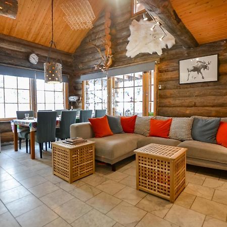 Yllaeshilla Cottage Äkäslompolo Kültér fotó