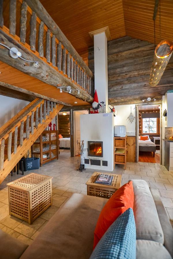 Yllaeshilla Cottage Äkäslompolo Kültér fotó