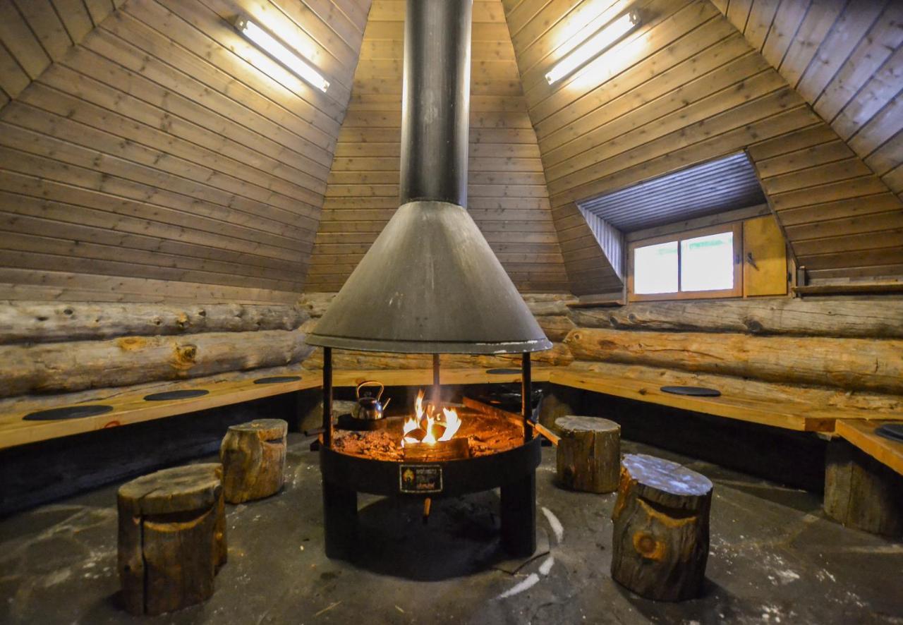 Yllaeshilla Cottage Äkäslompolo Kültér fotó