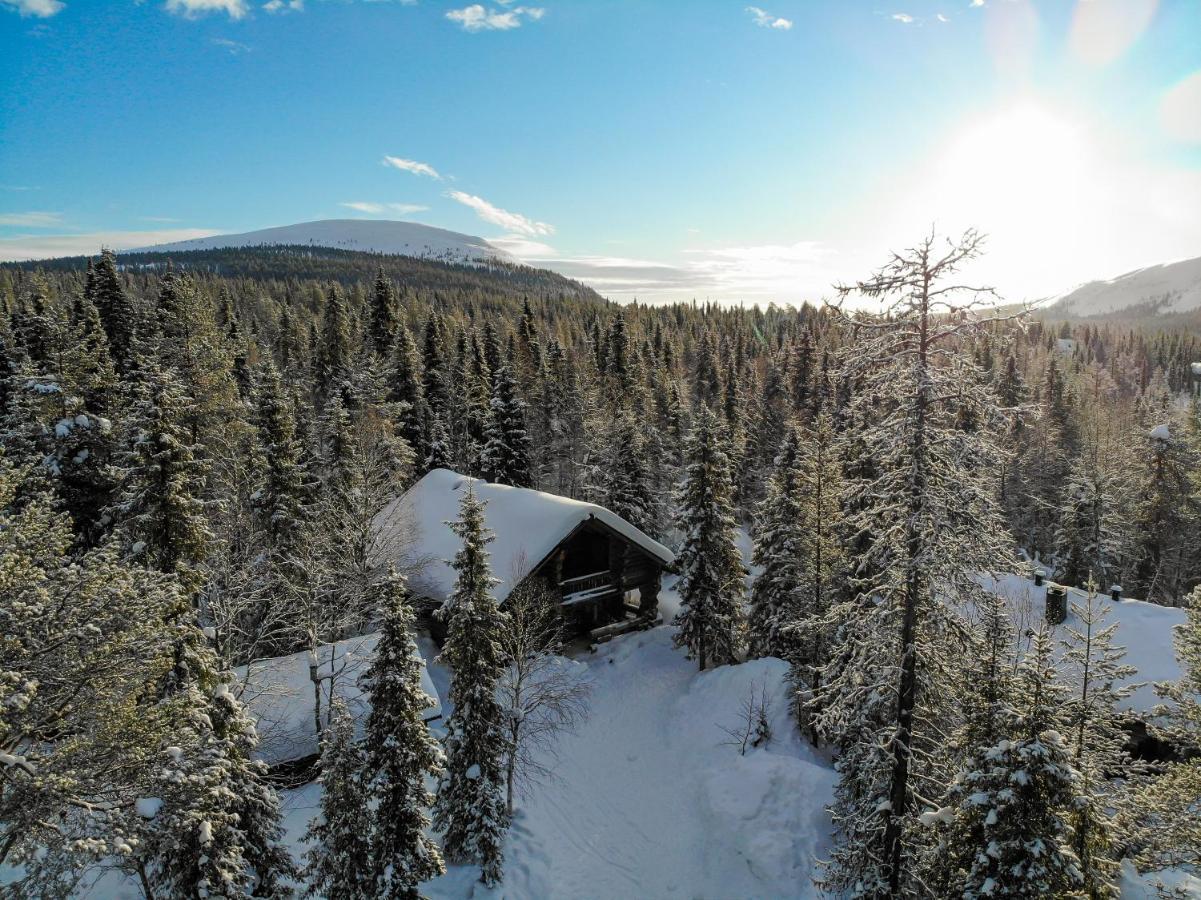Yllaeshilla Cottage Äkäslompolo Kültér fotó
